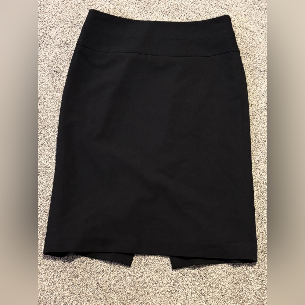 Elegant Black Pencil Skirt